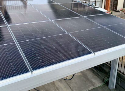 太陽光パネル付きカーポート設置
